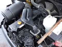 Xe nâng Komatu FD25T-16 sức nâng 2,5 tấn, dịch giá Nhập Nhật