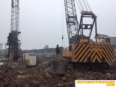 Bán  cẩu xích 40 tấn Hitachi KH150-3 GIÁ RẺ
