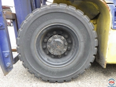 Xe nâng cũ 1,5 tấn Komatsu FD15C-16 số sàn