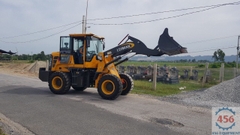 Máy xúc lật nhỏ gầu 1 khối Lehman 936. Giá rẻ nhất
