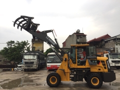 Máy xúc lật cần dài gầu 1 m3, xúc lật đổ cao Lehman 926. Giá rẻ nhất