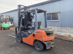XE NÂNG TOYOTA 52-8FD25 40368 LH:096.235.1368