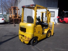 XE NÂNG NHẬT BÃI UNICARRIESS FD15T14 - 096.235.1368