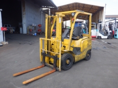 XE NÂNG NHẬT BÃI UNICARRIES FD15T14 -096.235.1368