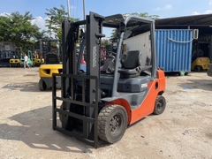 XE NÂNG DẦU TOYOTA 52-8FD25 40128 LH:096.235.1368