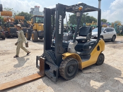 XE NÂNG DẦU KOMATSU FD25T-17 319494 LH:096.235.1368