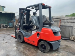 XE NÂNG DẦU TOYOTA  52-8FD30 39803 LH:096.235.1368