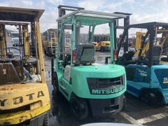 XE NÂNG DẦU MITSUBISHI FD25 F18B-52356  LH:096.235.1368