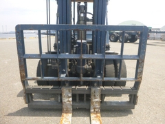 XE NÂNG DẦU KOMATSU FD25-11 432201  LH:096.235.1368