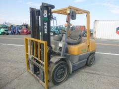XE NÂNG DẦU TCM FD30Z5 32R75648  LH:096.235.1368
