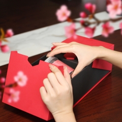 True Melt & Crunch  Chocolate Hamper - TMC05