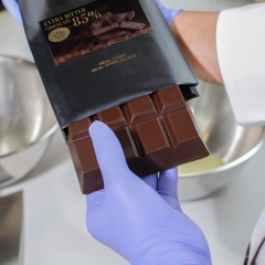 Extra Bitter Couverture Chocolate 85%/ Block 500g