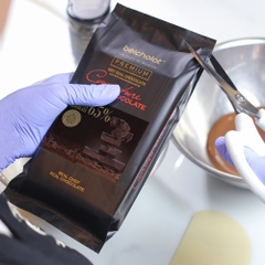 Strong Dark Couverture Chocolate 65%/ Block 500g