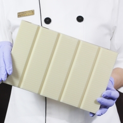 White Chocolate 6052 / Block 1kg