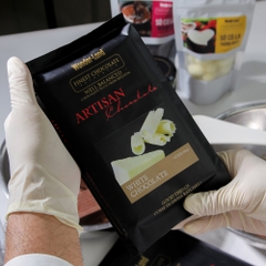 White Chocolate 6052/ Block 500g
