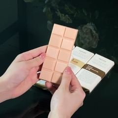 Sô cô la - Chocolate with Strawberries / BA45