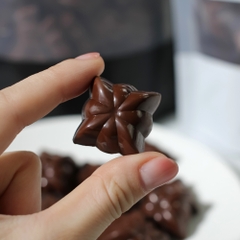 Bitter Couverture Chocolate 78%/ Bag 150