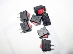 Công Tắc Bập Bênh Nhỏ