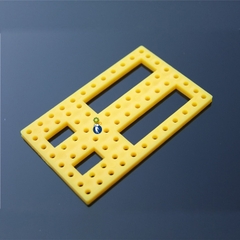 Đế Nhựa Số 3 37x56mm