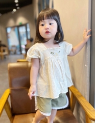 BỘ ĐŨI ÁO BE CỔ VUÔNG VIỀN REN