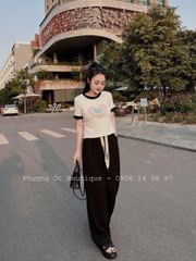 BỘ NỮ ÁO LEN TĂM TRẮNG TIM QUẦN SUÔNG