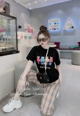 BỘ NỮ ÁO CỘC IN GẤU SẮC MÀU QUẦN KẺ BBR