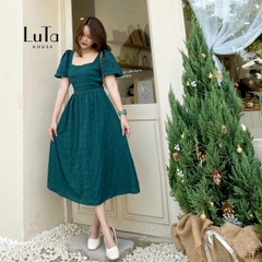 BÁN SỈ VÁY XANH HỞ LƯNG CỔ VUÔNG