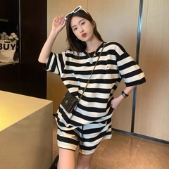 BÁN SỈ BỘ ĐÙI SỌC KẺ NGANG ĐEN TRẮNG CHO NỮ