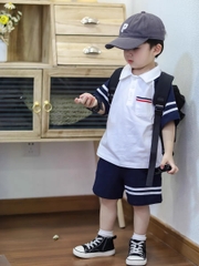 BÁN SỈ BỘ ĐÙI BÉ TRAI THAN PHỐI TRẮNG CỔ ĐỨC