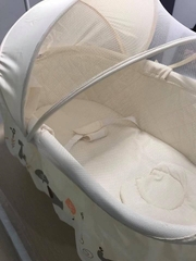 Nôi rung tự động Mastela