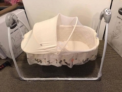 Nôi rung tự động Mastela