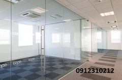 Vách kính cường lực giá rẻ