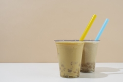 CỐC NHỰA PP – ĐẶC ĐIỂM VÀ ỨNG DỤNG