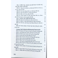 Sách - Luật Đất Đai (NXB Tư Pháp)