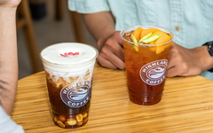 In lụa trên ly nhựa là gì? Giải thích đơn giản dễ hiểu