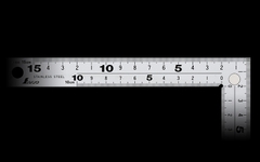 Thước ke vuông 15 x 5cm nam châm 10435 Shinwa 2 mặt
