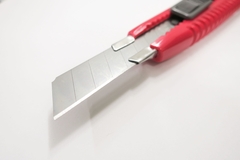 Dao cắt đa năng 18 x 0.5mm KDS L-11