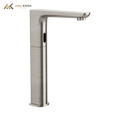 Vòi chậu cảm ứng Jaquar SNR-SSF-35017PMV