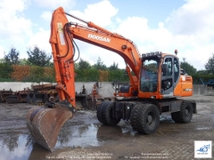 Doosan DX140 năm 2008