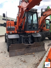 Doosan DX140 năm 2011