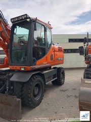 Doosan DX140 năm 2011