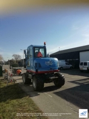 Máy xúc lốp Doosan DX55 năm 2006