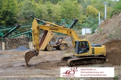 May xúc KOMATSU PC-240LC-7 năm 2003