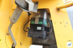Xúc lật Volvo L90E năm 2003