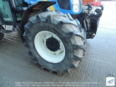 Máy kéo New Holland T4030 Supersteer