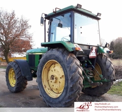 Máy kéo John Deere 3140