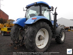 Máy kéo New Holland T7030