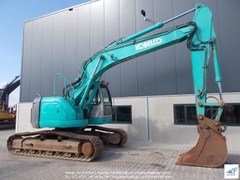 Máy xúc đào Kobelco SK235