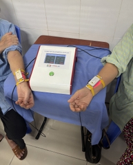 Máy laser nội mạch không xâm lấn