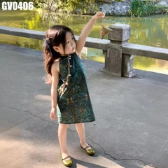 Váy Sát Nách Cổ Tàu Họa Tiết